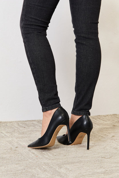 Melody 4" Closed Toe Heels-VMA Specialties Boutique