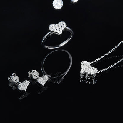 Moissanite Heart Bracelet Black Background