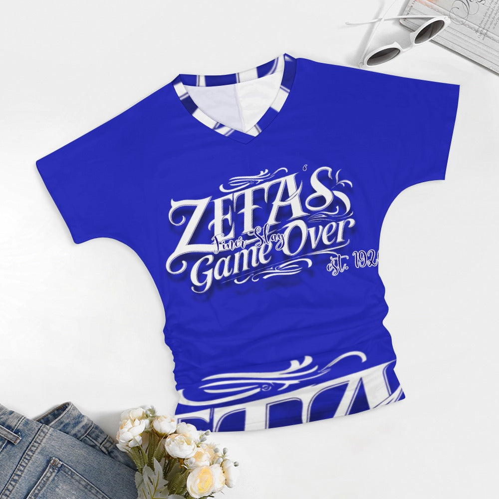 V-neck pleated T-shirt