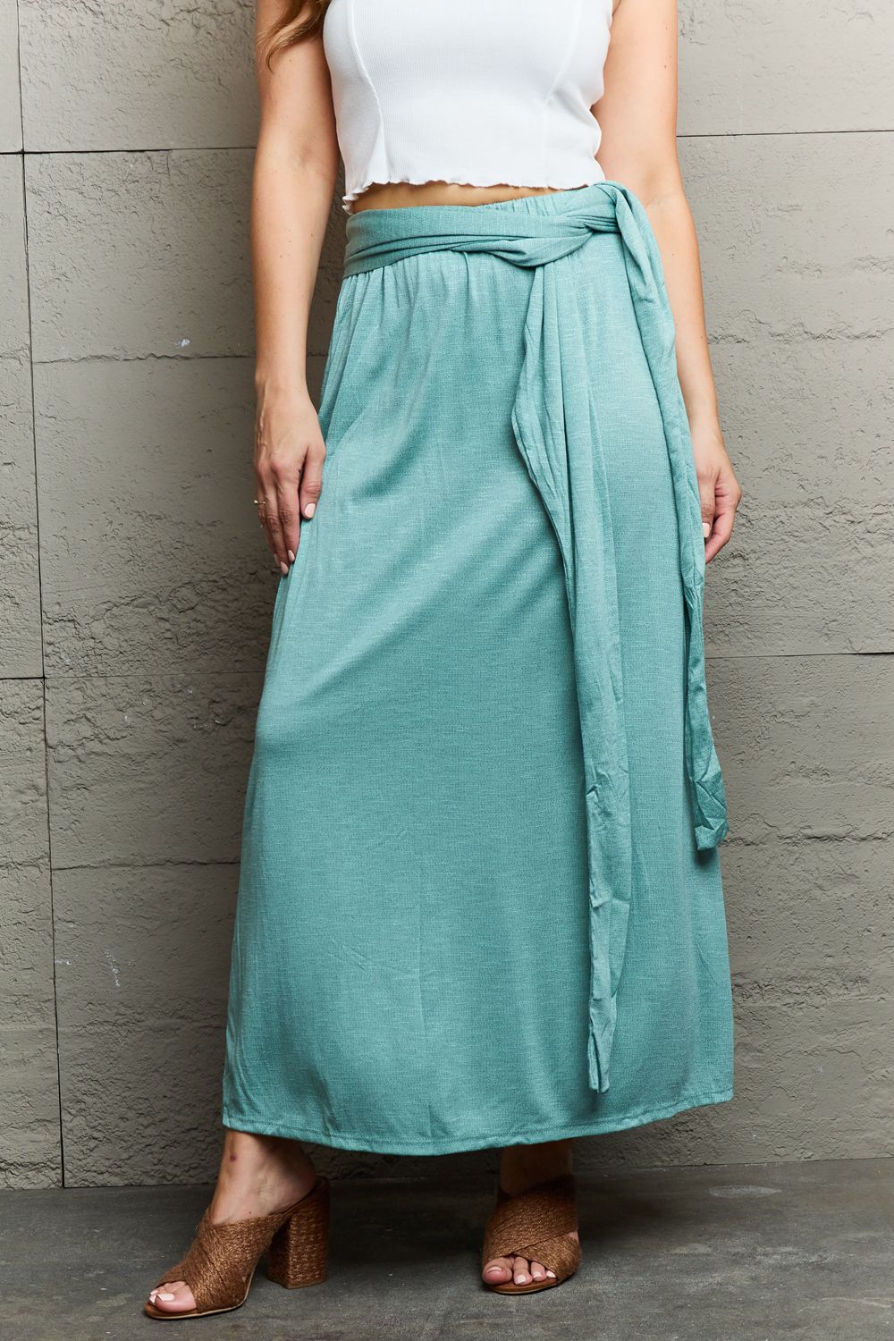  Criss Cross Halter Neck Maxi Dress